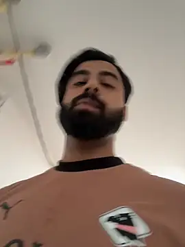 Snapshot of hottestboy03 chatting on 10/22/25, 12:15 hottestboy03 online show from 10/22/25, 12:15