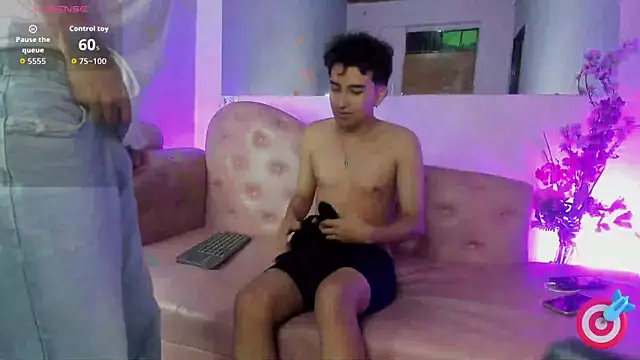 AxelAndJeremy online show from 09/26/25, 02:51