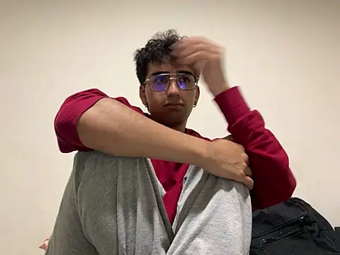 AxelAndJeremy online show from 10/03/25, 04:36