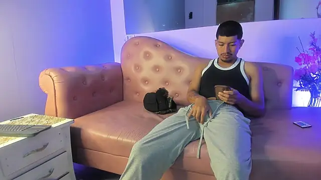 AxelAndJeremy online show from 09/23/25, 02:51