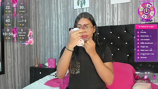 Snapshot of Hailey_johnsonn chatting on 09/12/25, 01:44 Hailey johnsonn online show from 09/12/25, 01:44