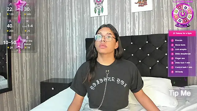 Snapshot of Hailey_johnsonn chatting on 09/22/25, 11:16 Hailey johnsonn online show from 09/22/25, 11:16