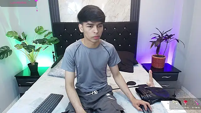 Snapshot of OnlyJos chatting on 11/10/25, 06:13 OnlyJos online show from 11/10/25, 06:13