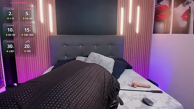 Snapshot of OnlyJos chatting on 11/29/25, 08:20 OnlyJos online show from 11/29/25, 08:20