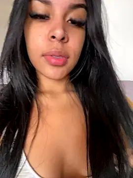 Snapshot of scarlett_buunny chatting on 09/30/25, 08:15 scarlett buunny online show from 09/30/25, 08:15