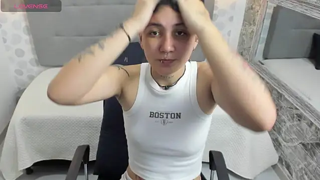 Snapshot of emahills__axelrose chatting on 09/13/25, 08:09 emahills axelrose online show from 09/13/25, 08:09