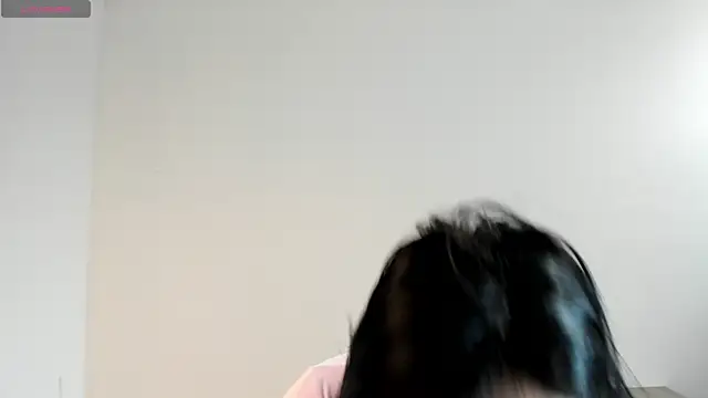 Snapshot of scarlett_bluntt chatting on 08/04/26, 01:15 scarlett bluntt online show from 08/04/26, 01:15