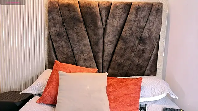 Miagomezx online show from 02/25/26, 09:03