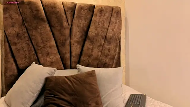 Miagomezx online show from 02/04/26, 06:58