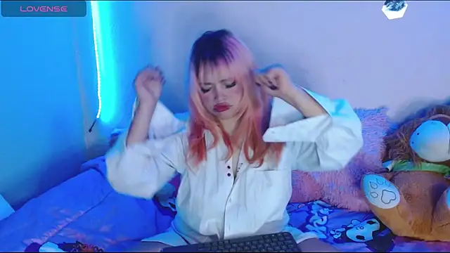 caro lina20 online show from 09/09/25, 08:07