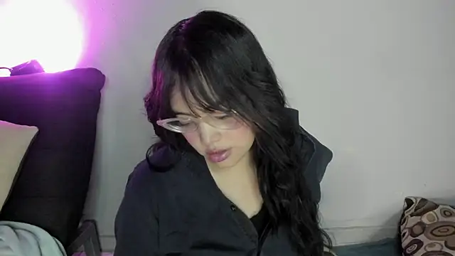 caro lina20 online show from 03/05/26, 05:31