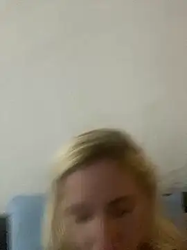 Bruna551 online show from 12/18/25, 04:50