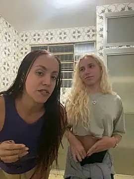 Bruna551 online show from 11/15/25, 01:42