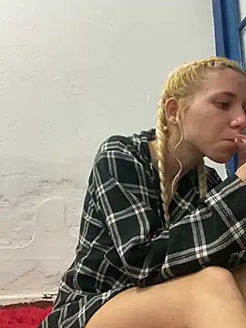 Bruna551 online show from 03/26/26, 01:37