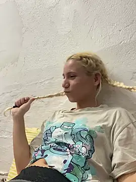 Bruna551 online show from 03/28/26, 02:45