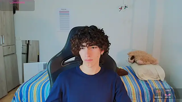 Nude Boy18 online show from 02/21/26, 12:45