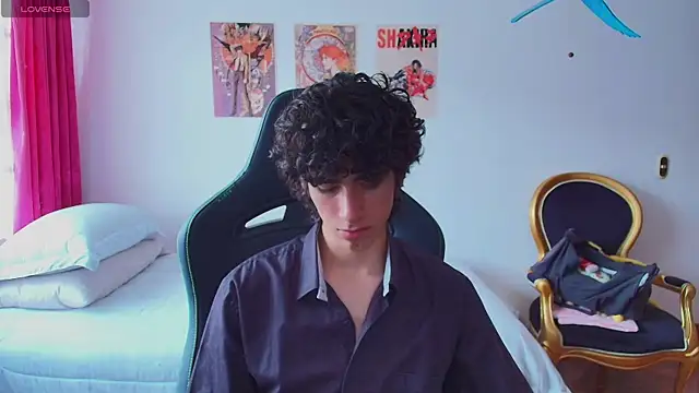 Nude Boy18 online show from 07/23/26, 08:49
