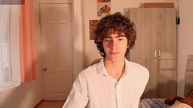 Nude Boy18 online show from 11/23/25, 09:25