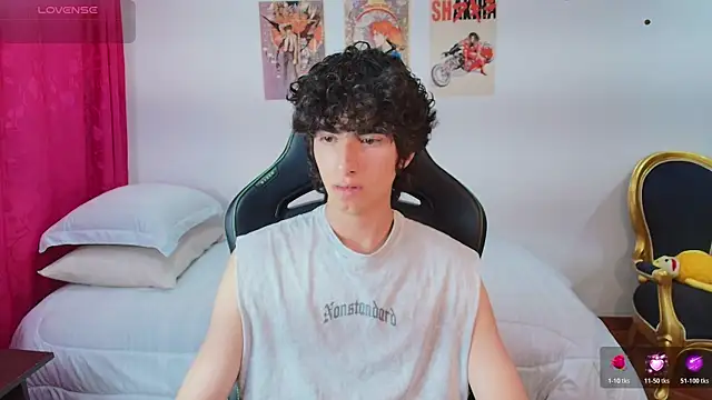Nude Boy18 online show from 07/19/26, 01:14