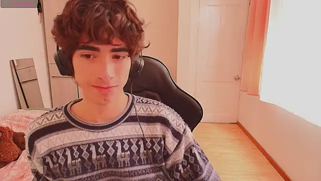 Nude Boy18 online show from 09/08/25, 06:40