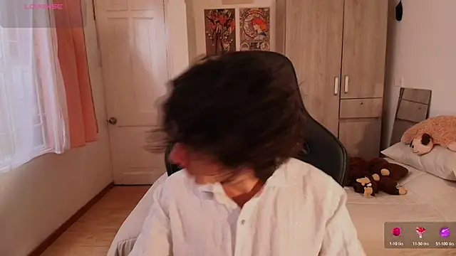 Nude Boy18 online show from 12/14/25, 09:31