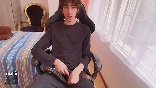 Nude Boy18 online show from 10/04/25, 08:32