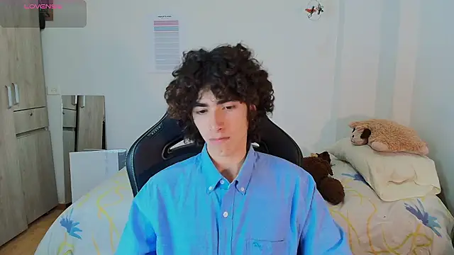 Nude Boy18 online show from 02/22/26, 02:58