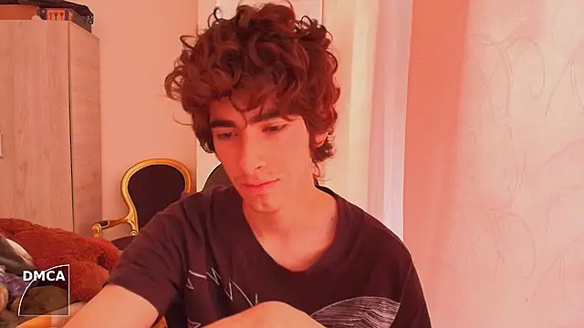 Nude Boy18 online show from 10/03/25, 04:19