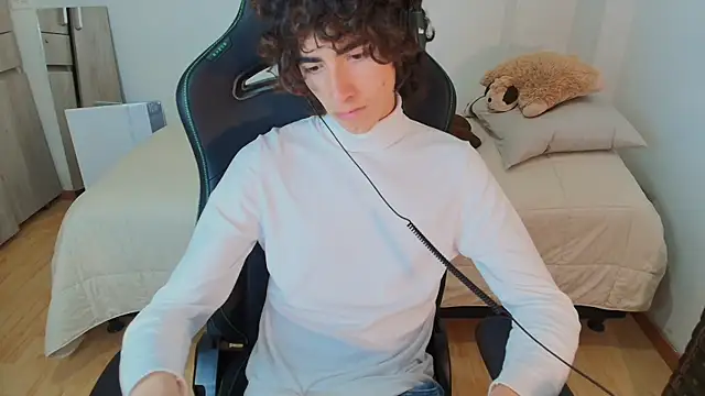 Nude Boy18 online show from 02/19/26, 03:25