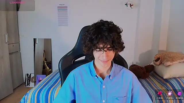 Nude Boy18 online show from 03/05/26, 09:22