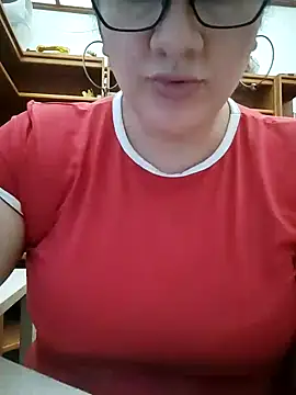 Aisha manzur online show from 02/09/26, 09:13