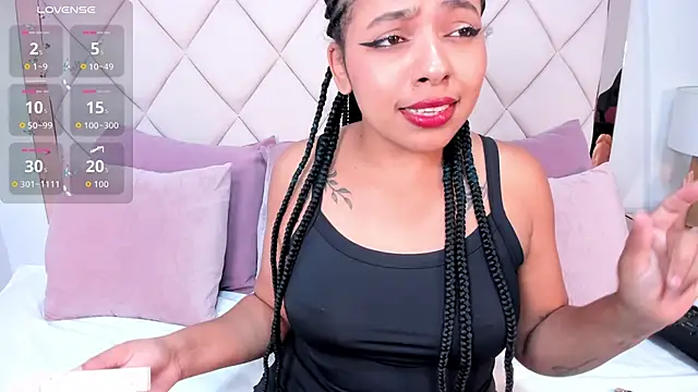 momo ayasse online show from 10/14/25, 10:42