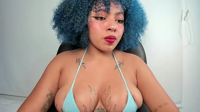 momo ayasse online show from 04/25/26, 04:04