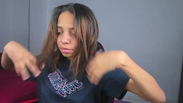 yumi hanna online show from 03/27/26, 04:21