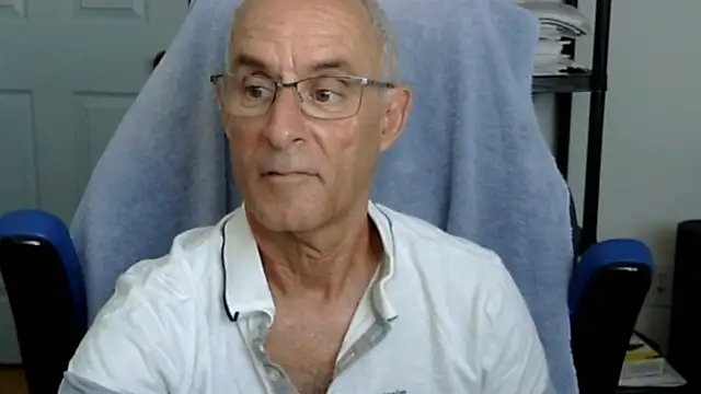 funone1999 online show from 10/27/25, 08:32