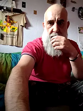 Snapshot of barbaszztop chatting on 02/05/26, 10:44 barbaszztop online show from 02/05/26, 10:44