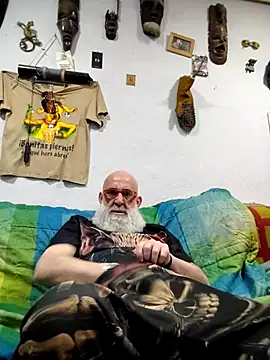 Snapshot of barbaszztop chatting on 03/01/26, 06:13 barbaszztop online show from 03/01/26, 06:13