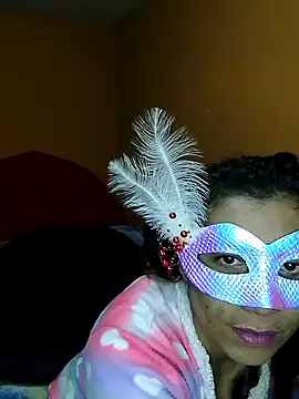 Canela 2020 online show from 10/09/25, 03:51