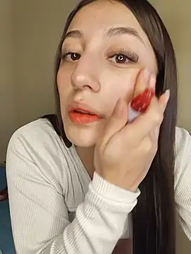 Snapshot of StefaniaFoxx_ chatting on 06/10/26, 05:41 StefaniaFoxx online show from 06/10/26, 05:41