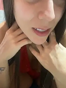 lucioliveira online show from 10/02/25, 05:49