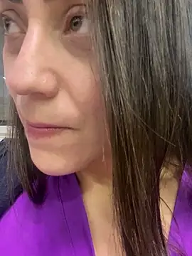 lucioliveira online show from 09/21/25, 01:11