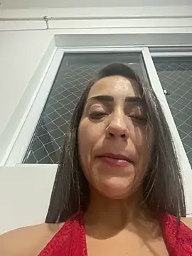 lucioliveira online show from 11/07/25, 03:33