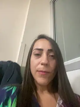 lucioliveira online show from 10/27/25, 02:45