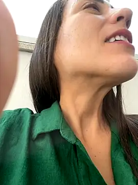 lucioliveira online show from 10/07/25, 12:28