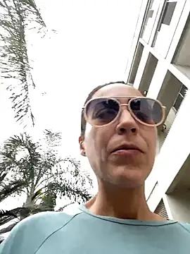 Snapshot of lucioliveira chatting on 05/14/26, 12:46 lucioliveira online show from 05/14/26, 12:46