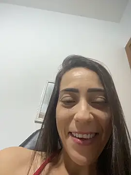 lucioliveira online show from 02/18/26, 02:42
