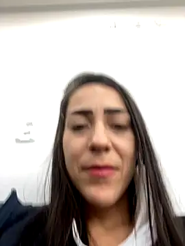 lucioliveira online show from 10/04/25, 06:31