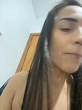 lucioliveira online show from 02/24/26, 01:17