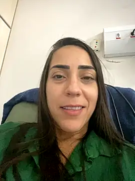 lucioliveira online show from 11/13/25, 04:22