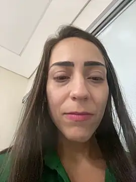 lucioliveira online show from 10/08/25, 02:46